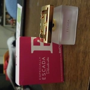 NEW Especially Escada Eau de Toilette 1oz